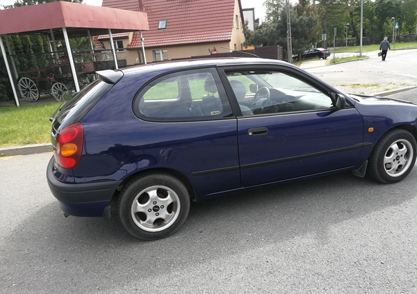 Toyota Corolla cena 4700 przebieg: 144000, rok produkcji 1999 z Sobótka małe 379